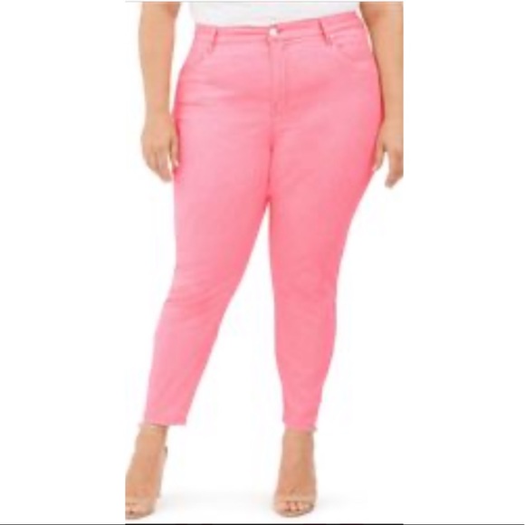 Women’s Jeans - Picture 3 of 8